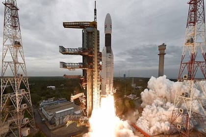 Chandrayaan-3 Live Updates: Countdown to Safe Lunar Landing Intensifies