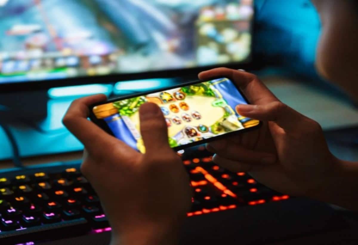 40 Online Gaming Companies Face GST Department's Notice Following Karnataka High Court Ruling