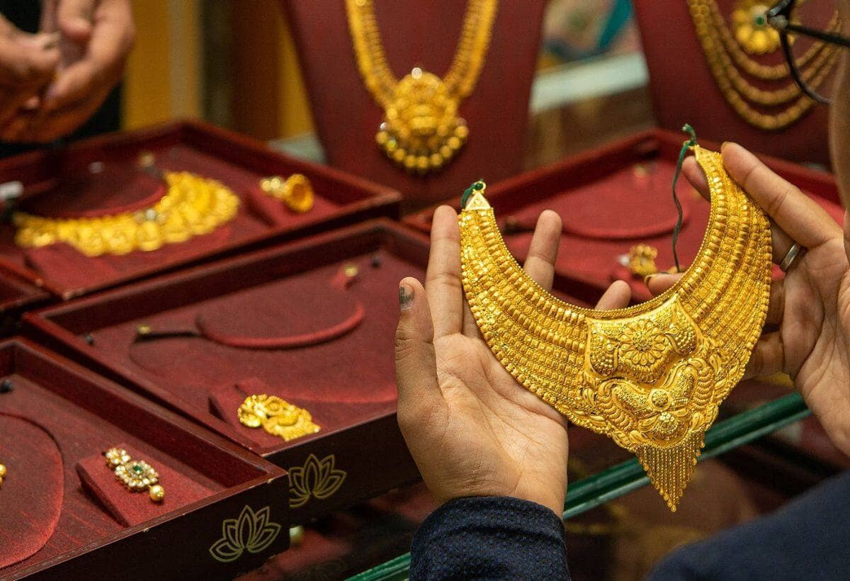 Latest Gold Price Update: Gold Rates Today Show Varied Trends Across Major Indian Cities