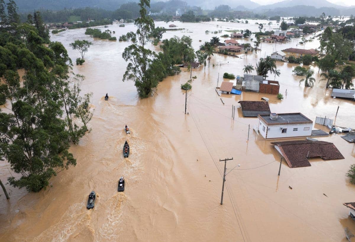 Brazil Floods: Cyclone Ravages Rio Grande do Sul, 21 Dead, Thousands Displaced