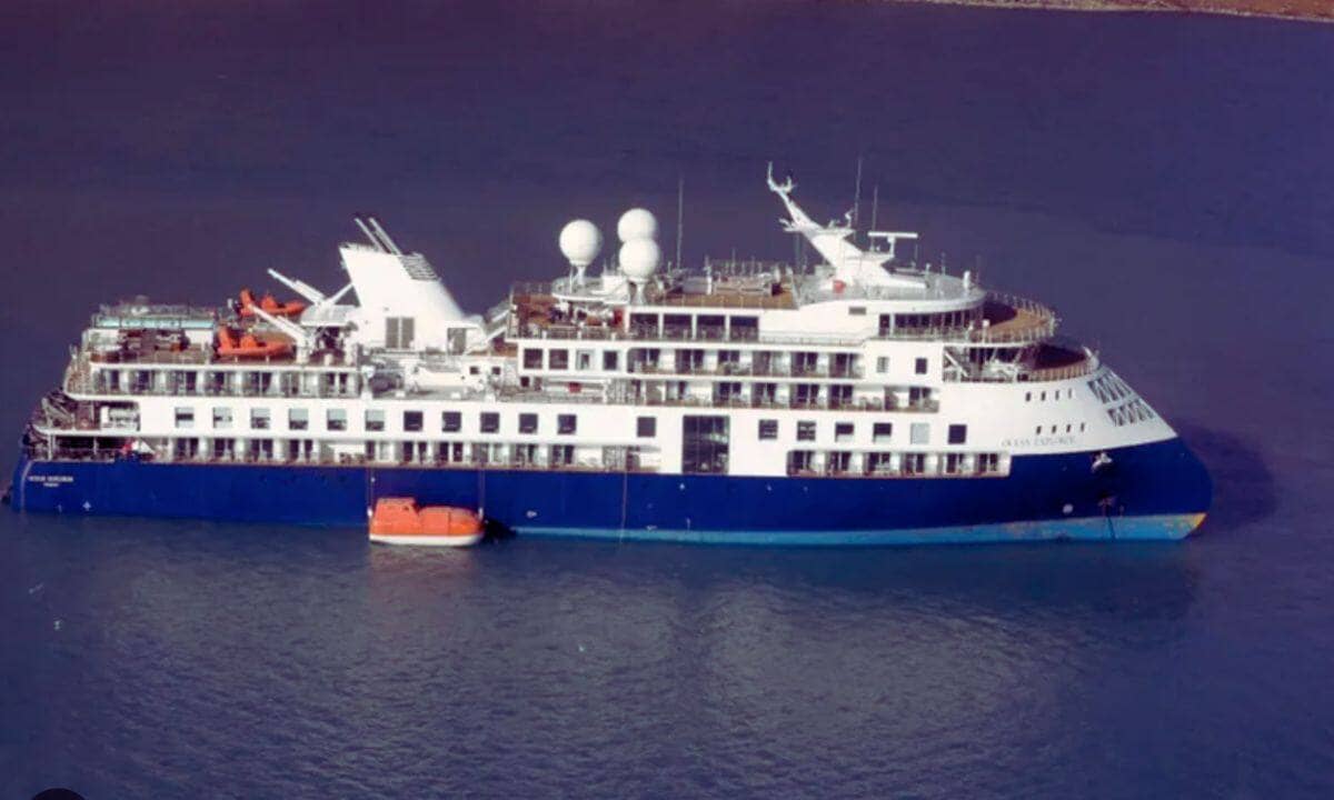 MV Ocean Explorer, Luxury Cruise, Arctic Stranding, Greenland, COVID-19, Rescue Efforts, Tourists, National Park, Cruise Grounding.